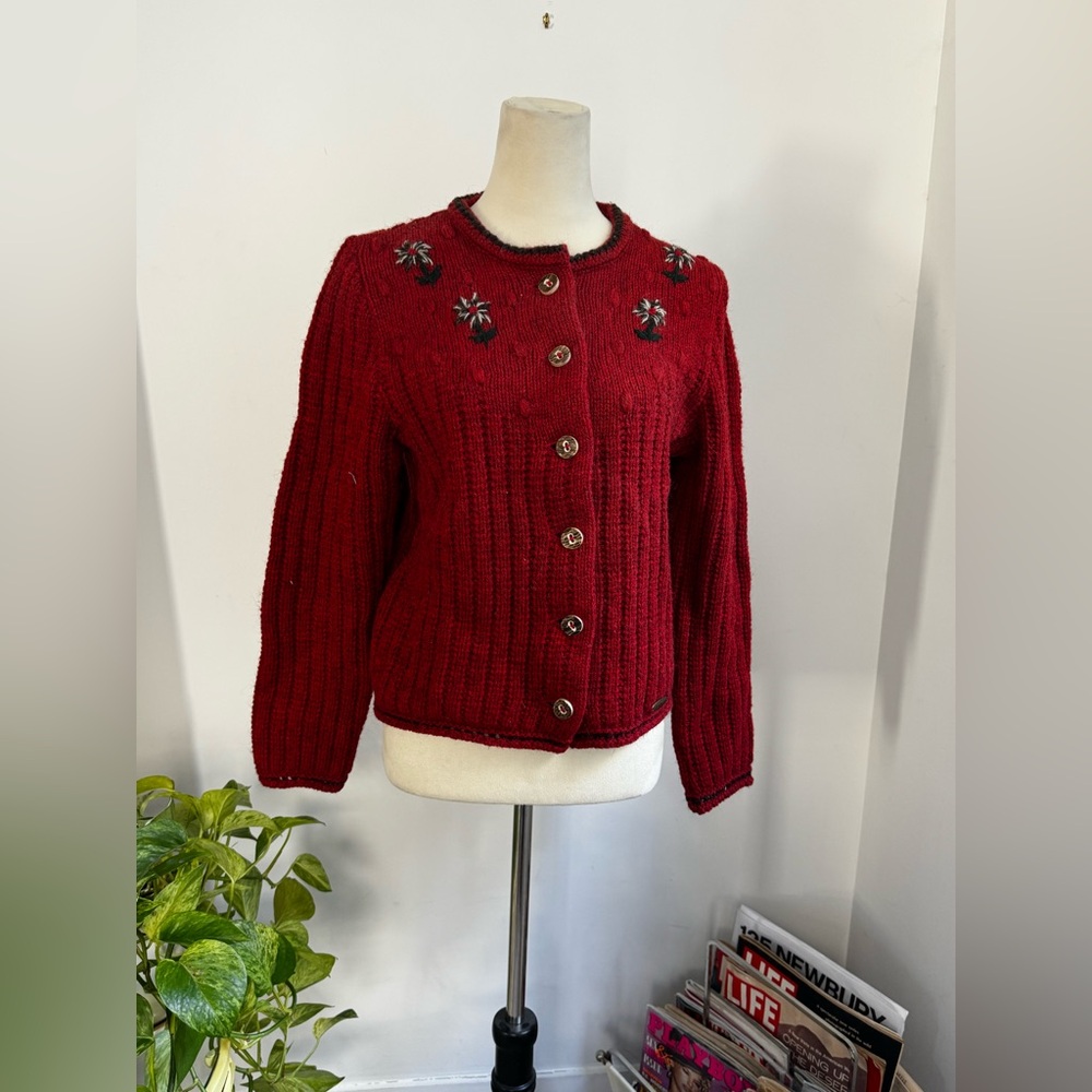 Giesswein Red Knit Cardigan with Contrast Trim
